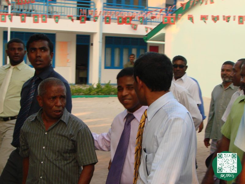 ފޮޓޯ: މަސްވެރިންގެ ދުވަހުގެ ހަރަކާތްތަކަށް ރައީސް ނަޝީދު އިހަވަންދޫއަށް ވަޑައިގަތުން
