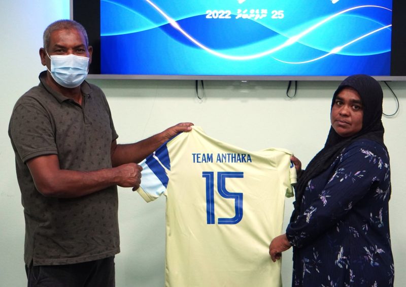 ފޮޓޯ: ކައުންސިލްކަޕް ވޮލީ މުބާރާތް 2022 - ޓީމް އަންތަރާގެ ޖާޒީ ހަވާލުކުރުން