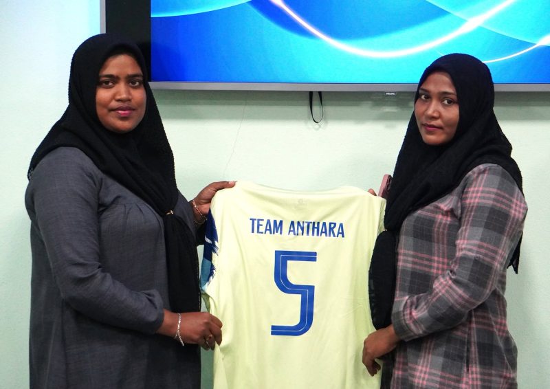 ފޮޓޯ: ކައުންސިލްކަޕް ވޮލީ މުބާރާތް 2022 - ޓީމް އަންތަރާގެ ޖާޒީ ހަވާލުކުރުން