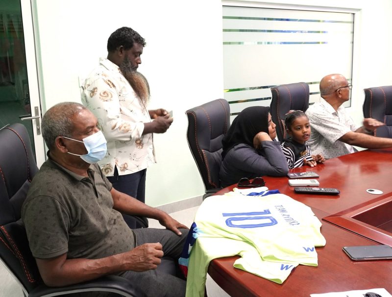 ފޮޓޯ: ކައުންސިލްކަޕް ވޮލީ މުބާރާތް 2022 - ޓީމް އަންތަރާގެ ޖާޒީ ހަވާލުކުރުން